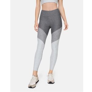 Outdoor Voices Springs Graphite Ash Dove 7/8 Women Size Small Grey Gray Leggings